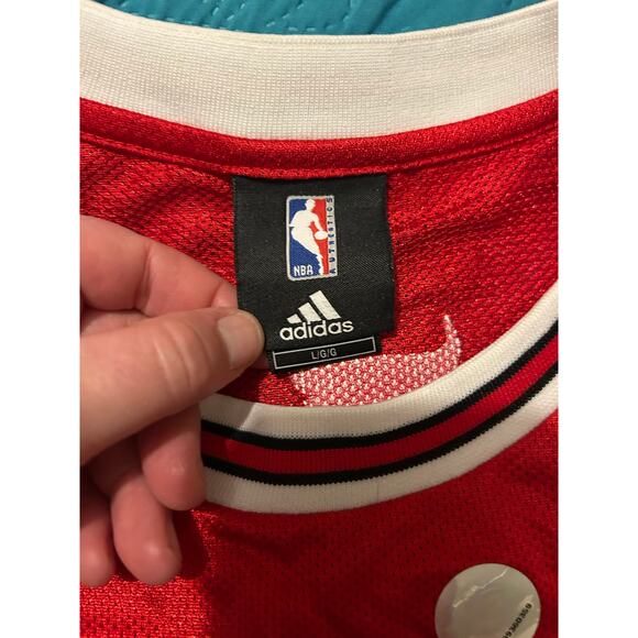 NWOT Adidas Chicago Bulls Derrick Rose Chicago Bulls Basketball Jersey Red Black - Picture 5 of 7